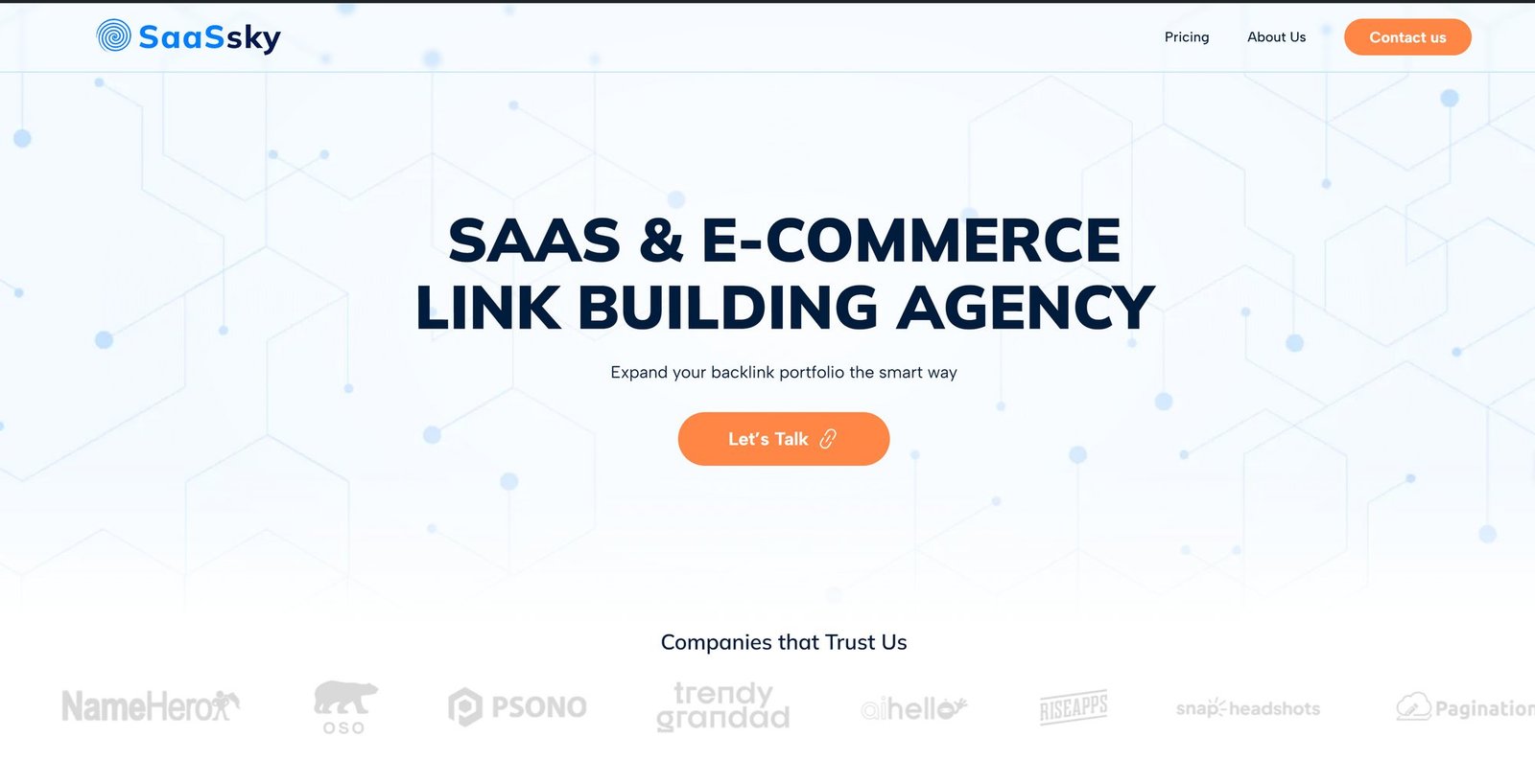 SaaSsky website homepage showcasing their link building agency services for SaaS and e-commerce businesses.